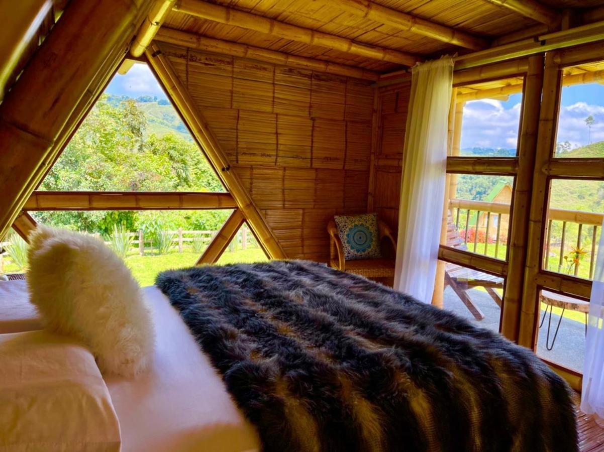 Glamping La Herradura Санта-Роса-де-Кабаль Экстерьер фото